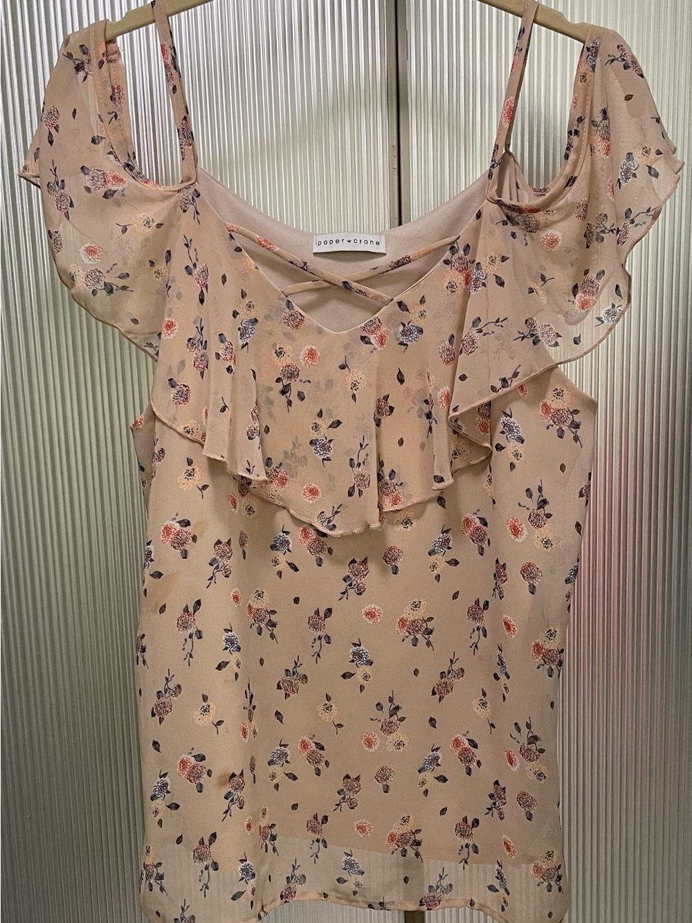 Paper Crane Women's Floral Ruffle  Top With Drop Sleeve & Attached Cami Size L